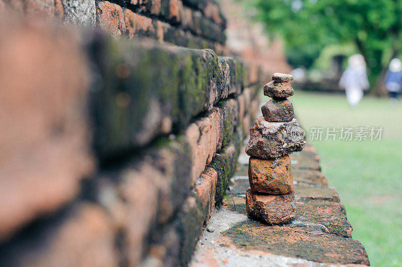 毁坏的宝塔，wat mahathat ayuthaya